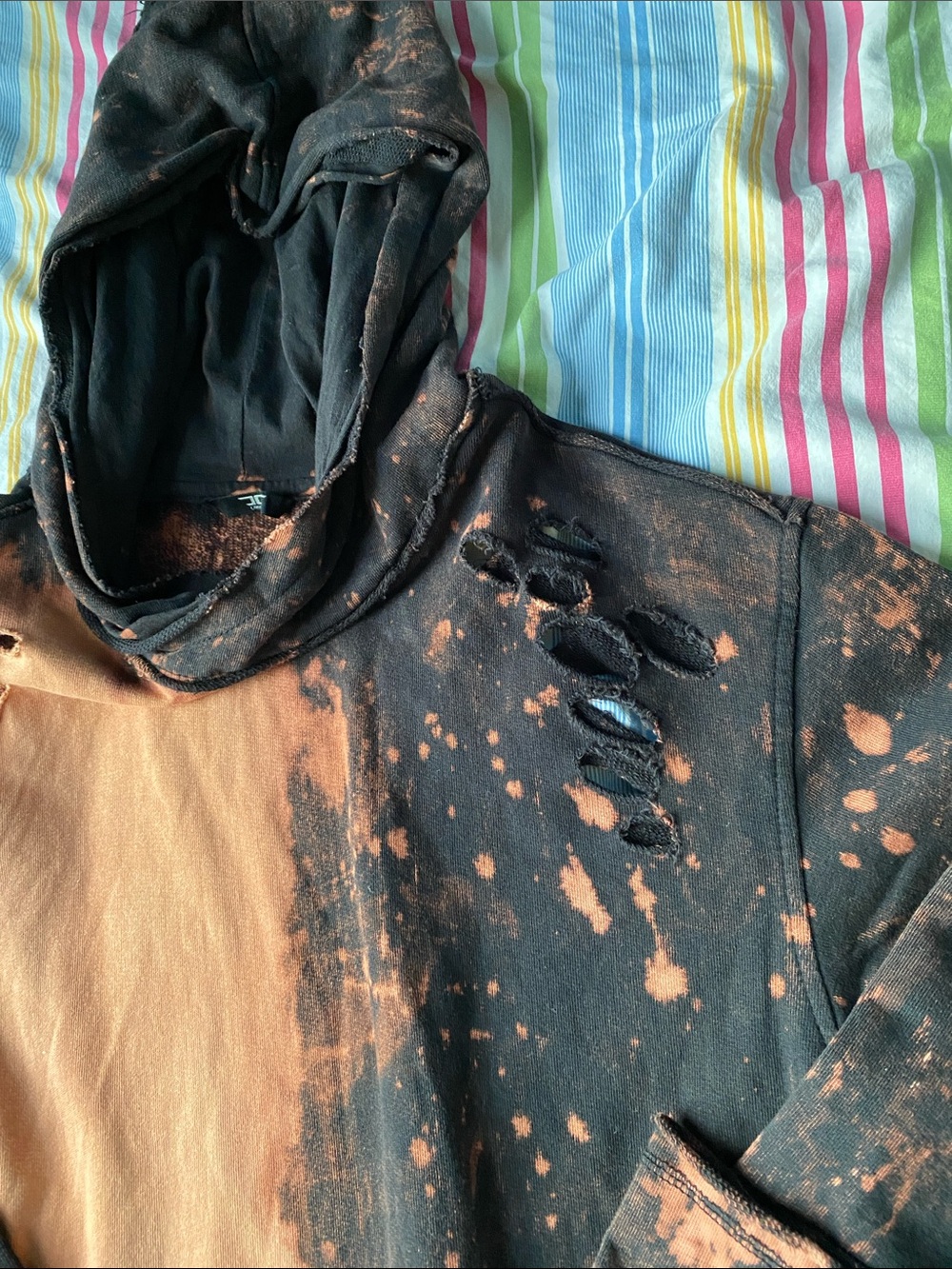 Men's Distressed Black & Orange Bleach-Effect Hoodie - Picture 5 of 7